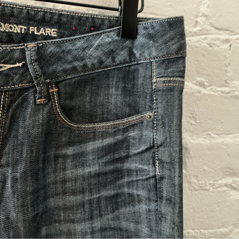 Guess Womens Belmont Flare Jeans High Waist Size 30 - Picture 3 of 13